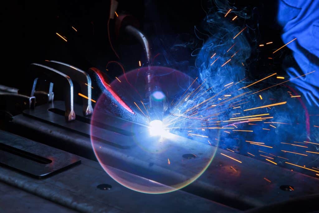 Using,An,Argon,Torch,To,Weld,Steel,And,Factory,Items